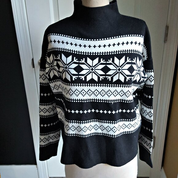 NWOT MOCK NECK SWEATER By NICOLE MILLER SZ L - Picture 4 of 4